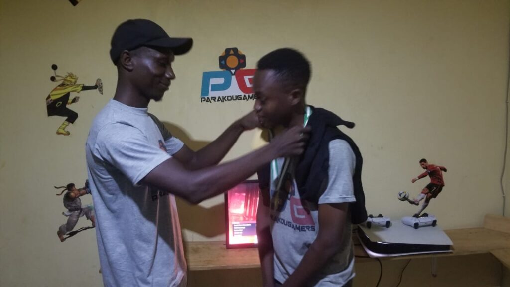 Tournoi de jeu-vidéo sur Playstation au Bénin